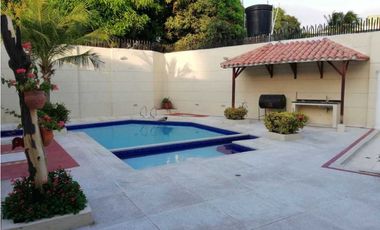 Vendo hermosa casa con piscina en Riascos