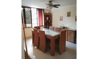 Vendo hermosa casa con piscina en Riascos