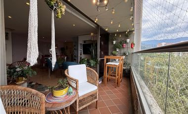 Venta de apartamento Dúplex en el Poblado Cerca a San Lucas