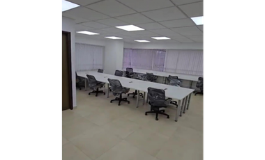 Oficina en Arriendo en Chicó – 143 m² 4 Parqueaderos Exclusivos