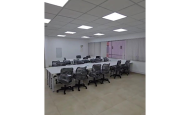 Oficina en Arriendo en Chicó – 143 m² 4 Parqueaderos Exclusivos