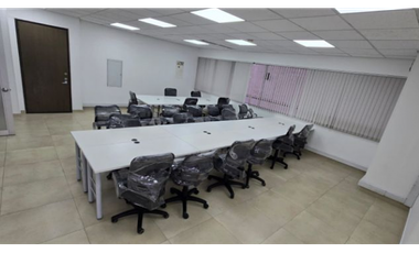 Oficina en Arriendo en Chicó – 143 m² 4 Parqueaderos Exclusivos
