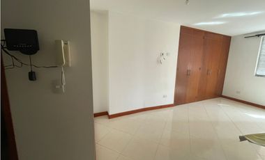 Renta de aparta estudio en Sabaneta,  sector Calle del  Banco