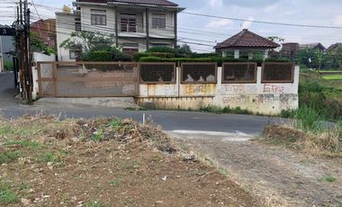 Luas 168 m2 Jual kapling ciwaruga, surat SHM.