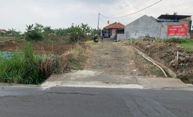 Luas 168 m2 Jual kapling ciwaruga, surat SHM.