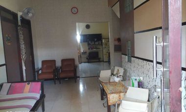 Rumah Bagus 2,5 Lantai, Perum Pondok Jati, Sidoarjo Kota