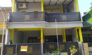 Rumah Bagus 2,5 Lantai, Perum Pondok Jati, Sidoarjo Kota