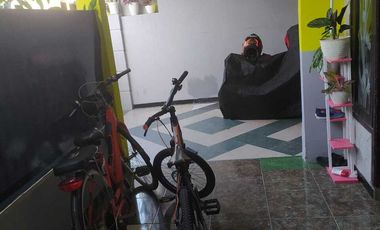 Rumah Bagus 2,5 Lantai, Perum Pondok Jati, Sidoarjo Kota