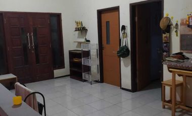 Rumah Bagus 2,5 Lantai, Perum Pondok Jati, Sidoarjo Kota