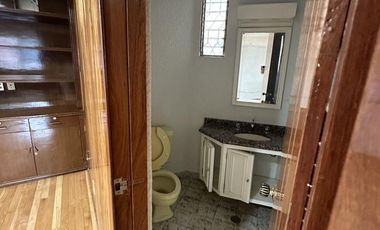 Espaciosa casa en VENTA en Satélite