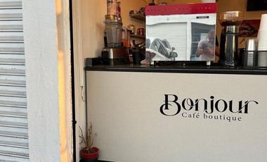 Se Vende local comercial con cafetería en funcionamiento
