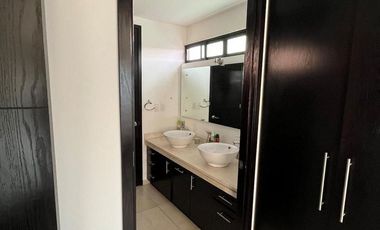 PARA INVERSIONISTA venta de edificio de lofts en milenio