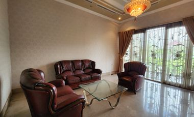 Rumah mewah dilokasi premium selangkah dari Mall Panakukang Makassar