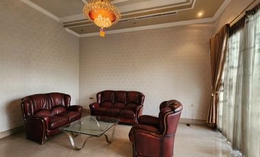 Rumah mewah dilokasi premium selangkah dari Mall Panakukang Makassar