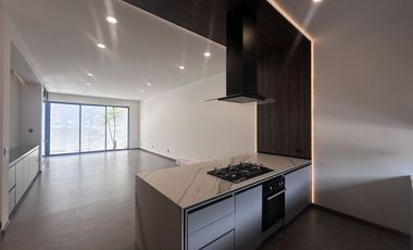 CASA EN VENTA EN FRACCIONAMIENTO ALTOZANO