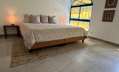 Casa Amueblada en Renta - Zona Centro de Monterrey