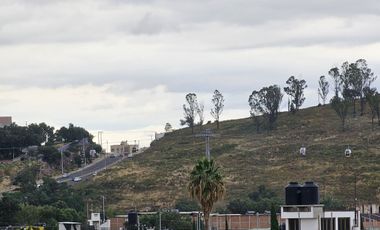 VENTA EDIFICIO o ESCUELA DE 4 NIVELES 1,232m2  todo en regla