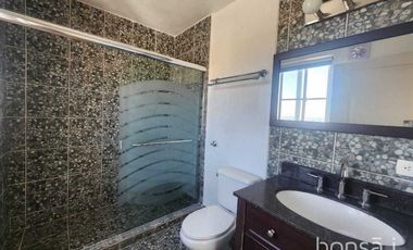 Casa semi amueblada en RENTA Zona Norte