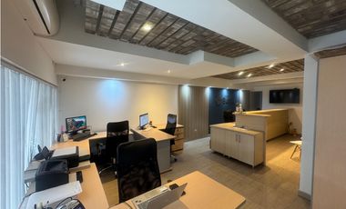 SE VENDE LOCAL COMERCIAL CON OFICINA SECTOR CIRCUNVALAR