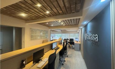 SE VENDE LOCAL COMERCIAL CON OFICINA SECTOR CIRCUNVALAR