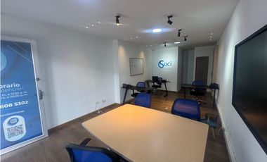 SE VENDE LOCAL COMERCIAL CON OFICINA SECTOR CIRCUNVALAR