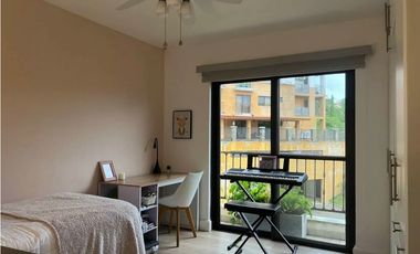 VENTA APARTAMENTO EN CLAYTON AMOBLADO PH EMBASSY CLUB MLD