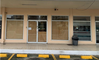 CONDADO DEL REY / COUNTRY PLAZA / LOCAL COMERCIAL / 170M / VACIO