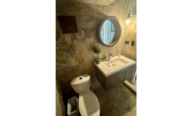 VENDO CADA EN QUINTAS DE VERSALLES