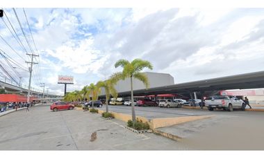 ALQUILER LOCAL 1000M2 EN LA 24 DICIEMBRE PLAZA COMERCIAL