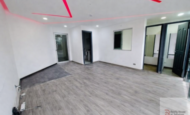 LOCAL EN SAN FRANCISCO PLANTA ALTA 40M2 CALLE 50 PRINCIPAL