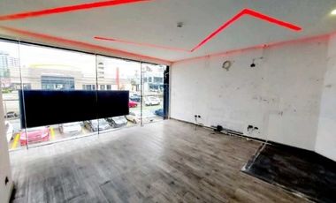 LOCAL EN SAN FRANCISCO PLANTA ALTA 40M2 CALLE 50 PRINCIPAL