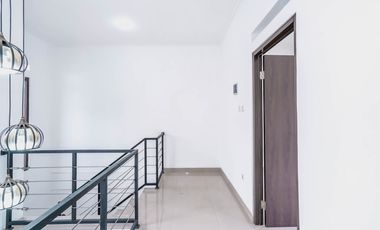 Rumah Strategis 6 Menit ke Terminal Sawangan LT 103 Baru Renov J-28826