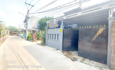 Rumah siap huni di bojong menteng kota bekasi LT.103m SHM garasi mobil