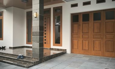 Rumah solo Sumber Pajajaran dekat Manahan Fajar Indah