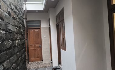 Rumah solo Sumber Pajajaran dekat Manahan Fajar Indah
