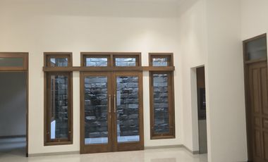 Rumah solo Sumber Pajajaran dekat Manahan Fajar Indah