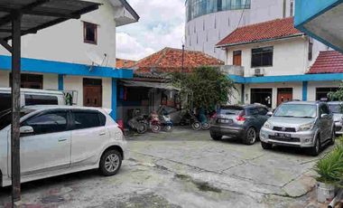 DIJUAL TANAH ZONA KOMERSIL STRATEGIS ADA BANGUNAN DI JAKARTA PUSAT