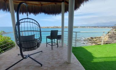 Linda Casa en Cumbres de Ayangue con espectacular vista al mar