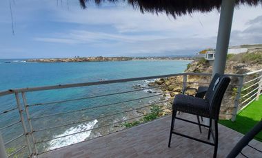 Linda Casa en Cumbres de Ayangue con espectacular vista al mar