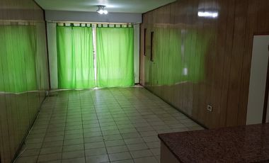 Casa en alquiler en Caseros