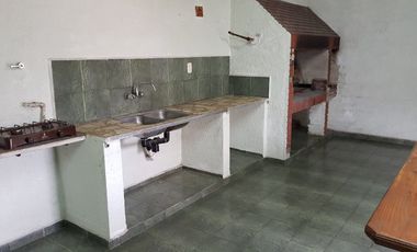 Casa en alquiler en Caseros