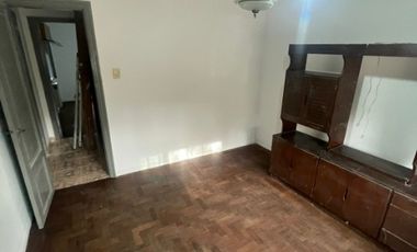 Casa en alquiler en Lanus Este