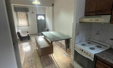 Casa en alquiler en Lanus Este