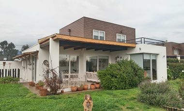 Casa en venta en LIMACHE