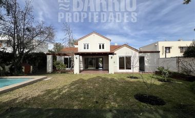 Casa en Arriendo en Chicureo / Piedra Roja