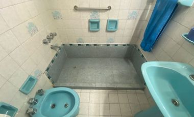 3 AMBIENTES DE CATEGORÍA EN ALQUILER - LANÚS OESTE