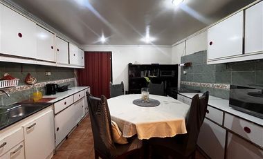 Casa en Venta en VICUÑA MACKENNA 950