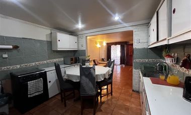 Casa en Venta en VICUÑA MACKENNA 950