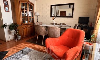 Casa en Venta en COD37016 Casa con asilacion térmica, en muy buenas condiciones, sector Avda. Recabarren cercano a Lider Express