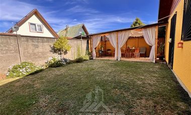 Casa en Venta en COD37016 Casa con asilacion térmica, en muy buenas condiciones, sector Avda. Recabarren cercano a Lider Express